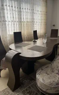 میز نهار خوری هشت نفره