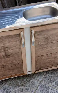 سبد ابچکان و سینک ظرفشویی