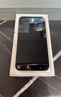 iPhone 13 128G Ch/a