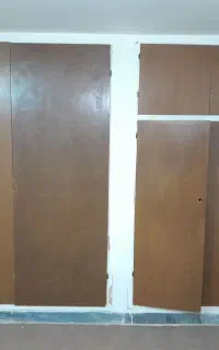 درب چهار چوب کمد دیواری