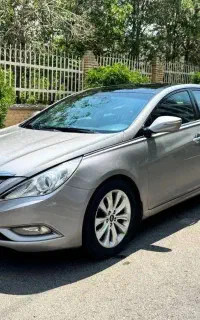 هیوندای سوناتا وای اف ۲۰۱۱