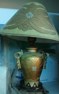 آواژور یا چراغ خواب با نتظیم نور دلخواه