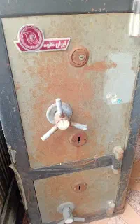 گاوصندوق دو طبقه