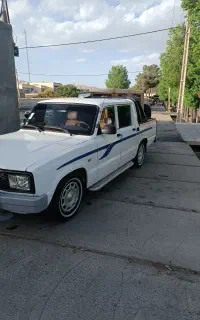 وانت مزدا کارا 2000