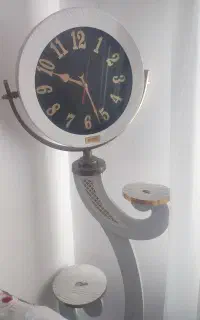 دو عدد ساعت در حد نو تمیز