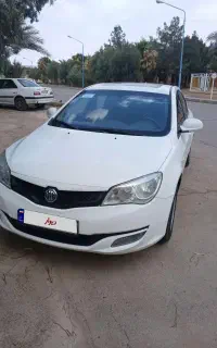 ام جی ۳۵۰