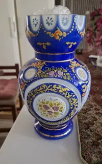 گلدان تزئینی و سلطتنتی