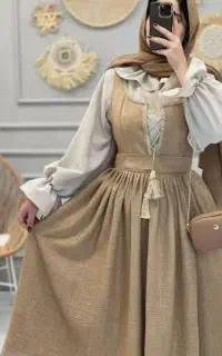 استخدام چرخکار  خیاط حرفه ای  و دکمه زن