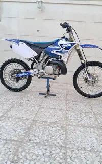 yz250