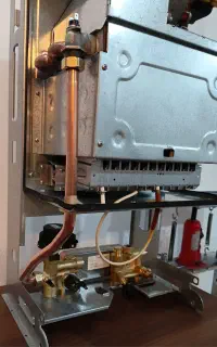 نصب و راه اندازی پکیج شوفاژ دیواری