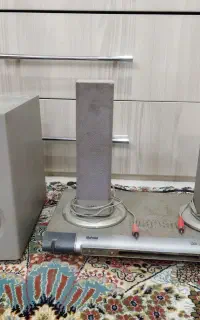دی وی دی با اسپیکر دوتاباند