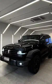 Tank 300 تانک ۳۰۰