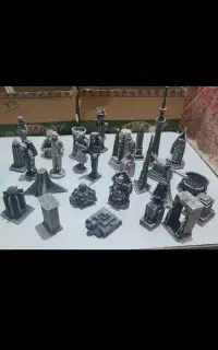 مجسمه دکوراتیو پلی استر طرح سنگ .