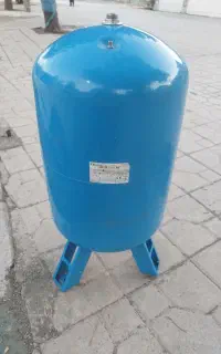 منبع تحت فشار پمپ آب  ۶۰ لیتری در حد