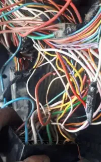 سیم کش اتوموبیل سیار و ثابت سارانی