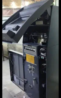 دستگاه خودپرداز atm