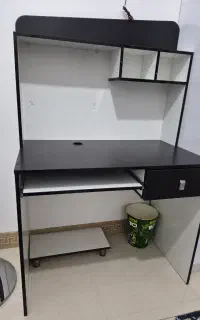 میز کامپیوتر و تحریر