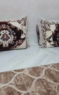 ۸ عدد پشتی تمیز