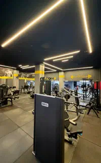 کارگر خدماتی