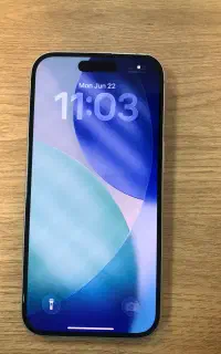 iPhone 16 normal