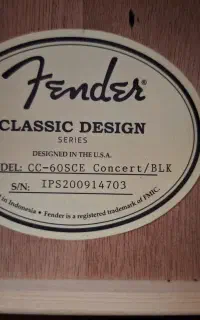 گیتار فندر Fender آمریکایی (نو آکبند)