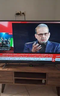 میز با تلویزیون