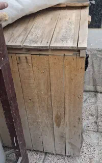 قفس کلبه چوبی
