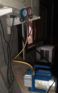 نصاب اسپیلت و تعمییرکار کولرگازی