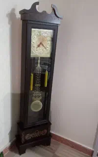 ساعت ایستاده