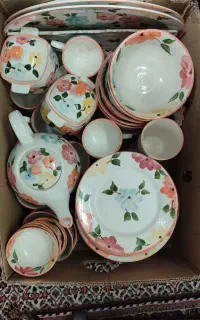 سرویس غذاخوری گل بهار