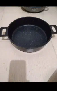 ماهیتابه چدن  سایز ۳۰ فوق سنگین