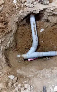 نشتی یابی لوله آب و فاضلاب تست نشت با دستگاه بروز