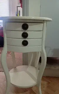میز تلفن در حد نو