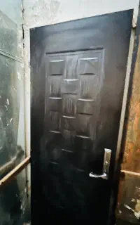 درب چوبی سرویس