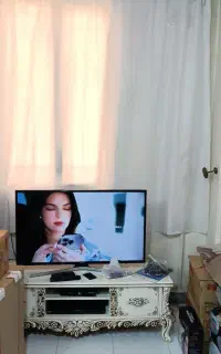 زیر پرده ای سالم و نو