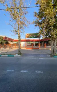 اجاره مجموعه تجاری ۱۱۰۰ متری با محوطه بزرگ