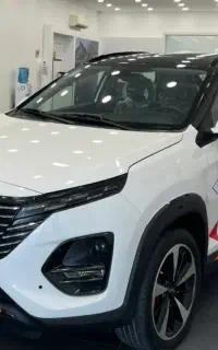 ایکس۳۳صفر‌ ۱۴۰۲ در نمایندگی خیاط زاده