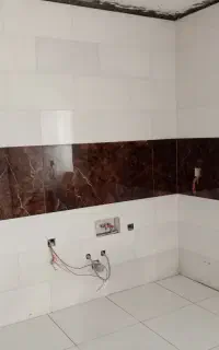 کاشی کاری حرفه ای