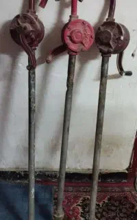 تلمبه دستی برای نفت وهمچی