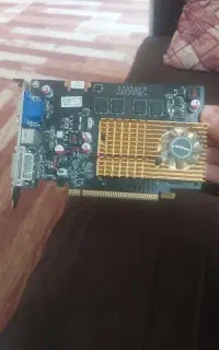 برای کامپیوتر کارت گرافیک ۱ گیگ