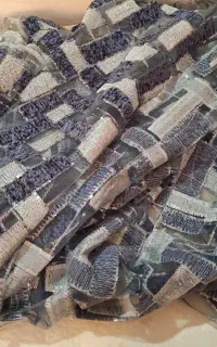 پارچه یک ونیم متری