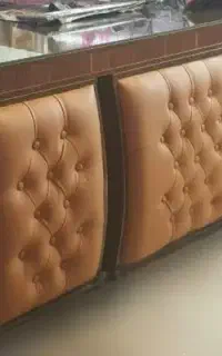 میز مدیریت لمسه چرم