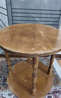 یک عدد میز تلفن سالم