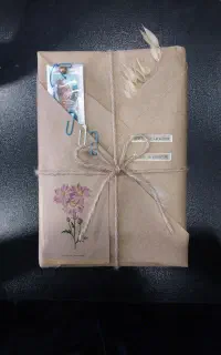 آگاهی و حس خوب هدیه دهید