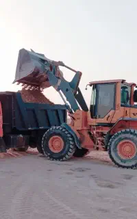 خاکبرداری،صافکاری حمل نخاله با لودر کمپرسی،حمل خاک