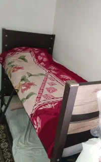 تخت دو طبقه همراه با تشک سالم