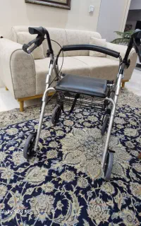 واکر صندلیدار با ترمز