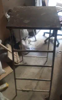 چهار  پایه