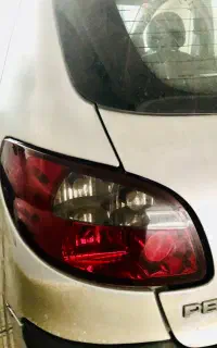 چراغ خطر عقب ۲۰۶ اسپرت