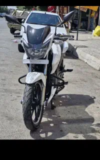 آپاچی ۱۸۰مدل ۹۰ویترینی